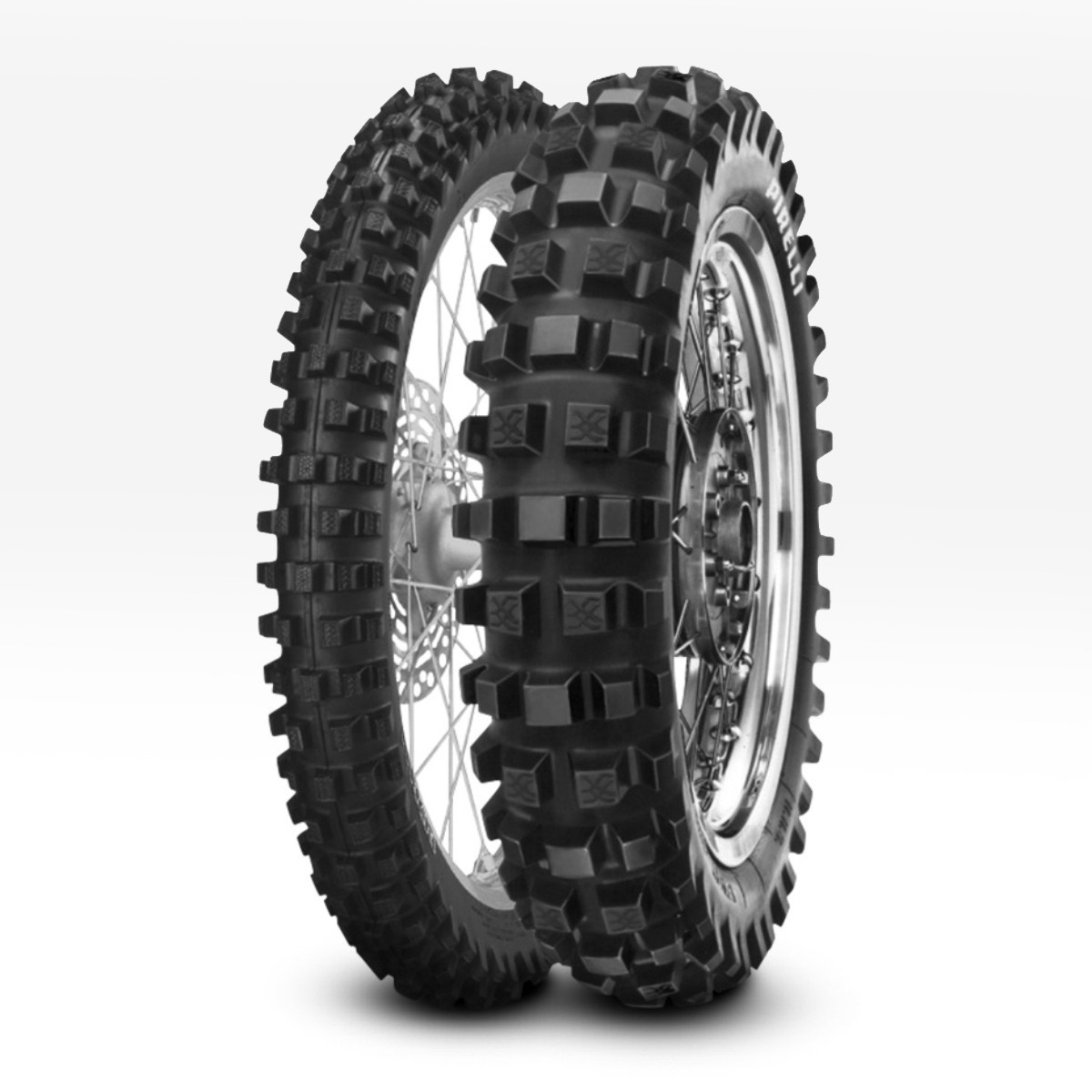 Pirelli MT 16 Garacross